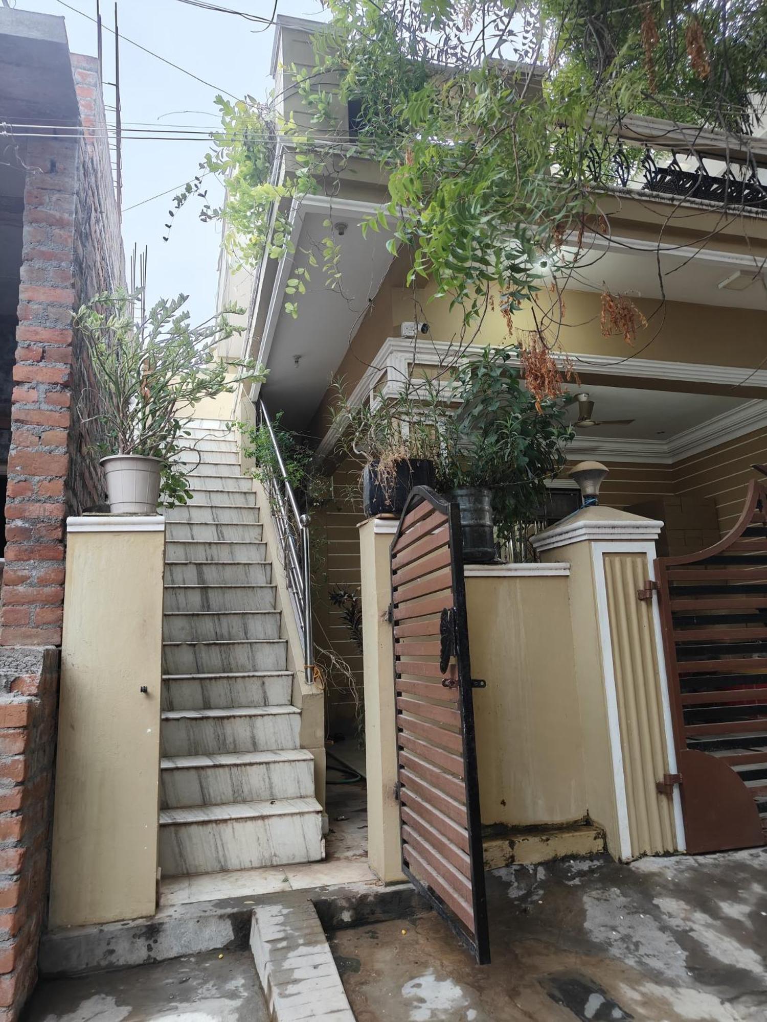 Selvams Home Stay Tiruchchendūr Exteriör bild